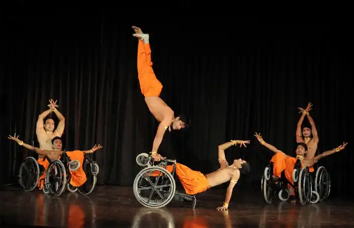 Dancing Wheel Image 01
