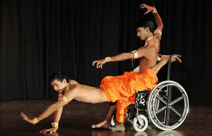 Dancing Wheel Image 01
