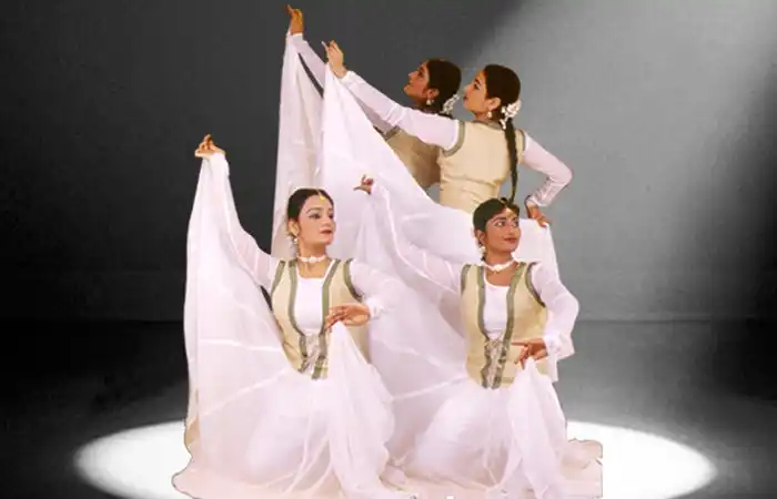 Kathak, Creative & Traditional Performances 03